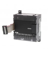 Kompakt PLC bővítő egység 4 db 0-5 V, 1-5 V, 0-10 V, -10...+10V, 0-20 mA, 4-20mA bemeneti jelekre 1/12.000 felbontással.