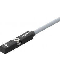 SMT-8M-A-ZS-24V-E-5,0-OE Közelítéskapcs.