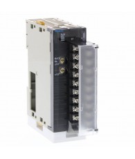 Analóg be/kimeneti modul, 4 AI / 2 AO
